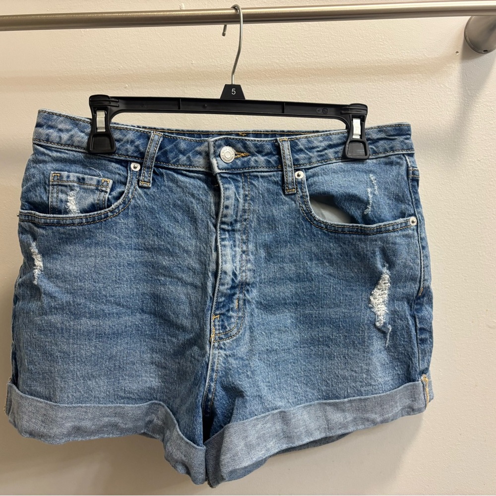 Wild Fable Distressed Blue Jean Shorts Size 8R